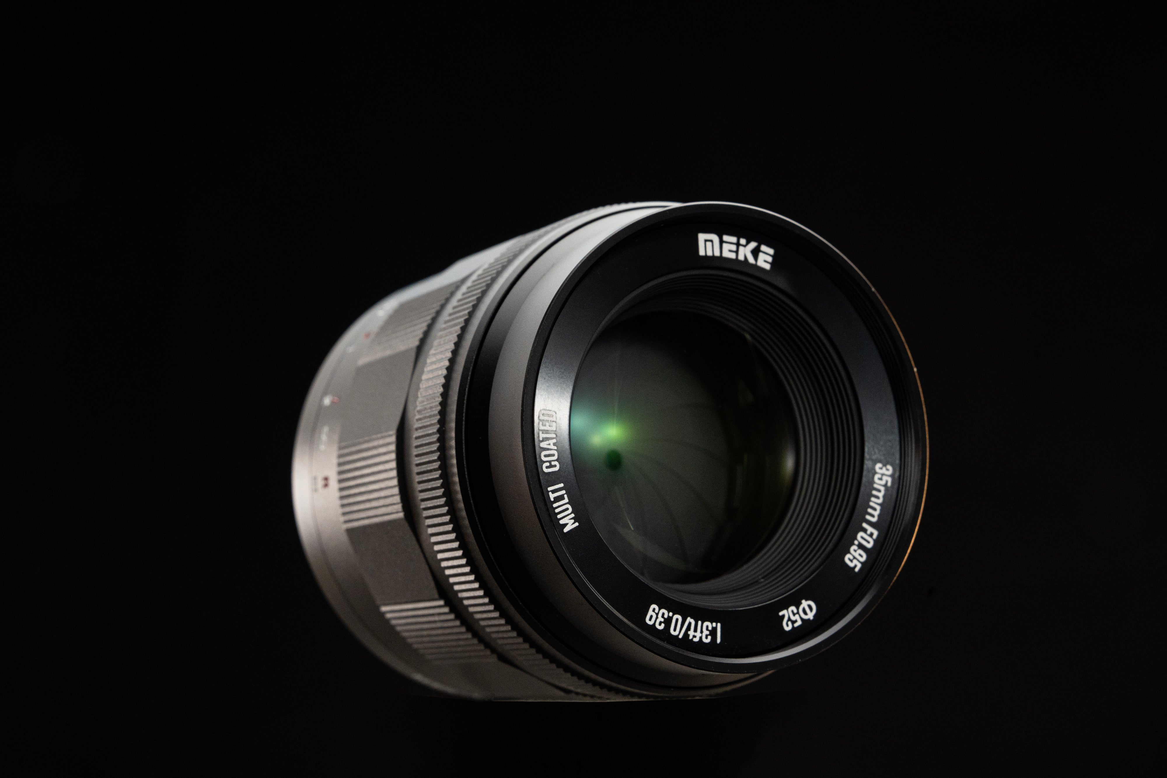 Meike 35mm Large Aperture Aps-C Manual Focus Lens for X Mount