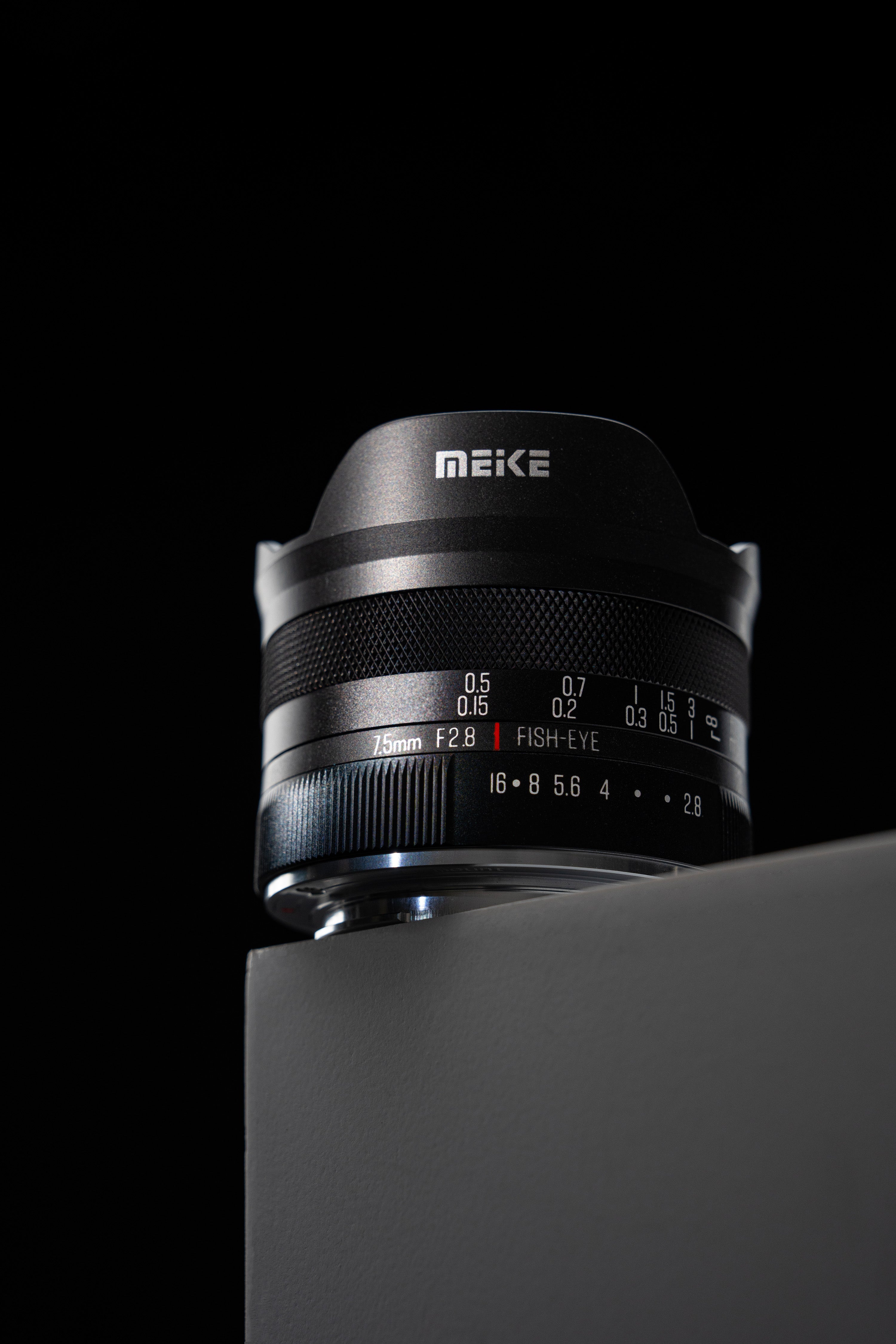 Meike 7.5mm F2.8 Aps-C Manual Focus Diagonal Fisheye lens