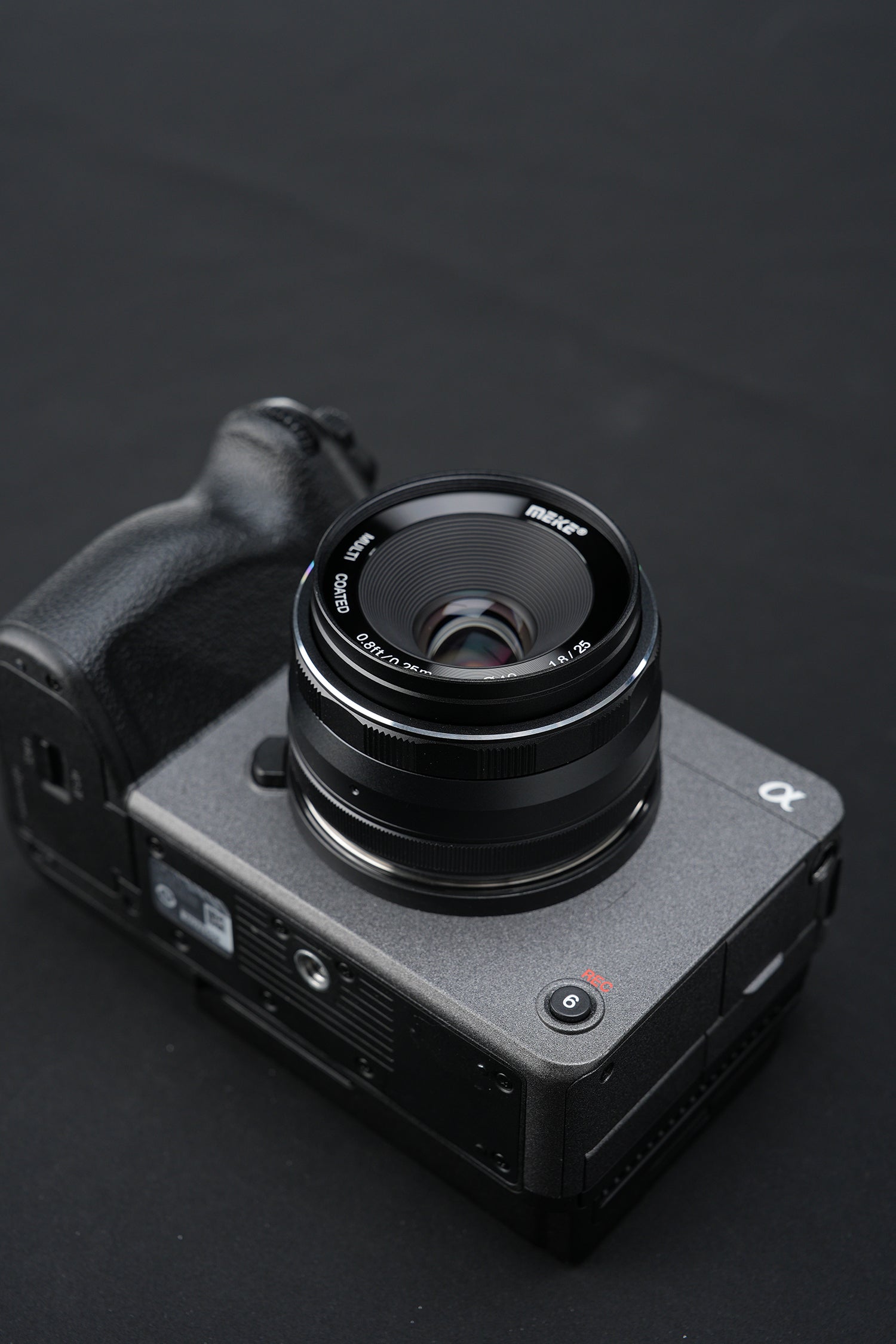 Meike 25mm F1.8 Large Aperture Wide Angle Lens Manual Focus Lens Compa